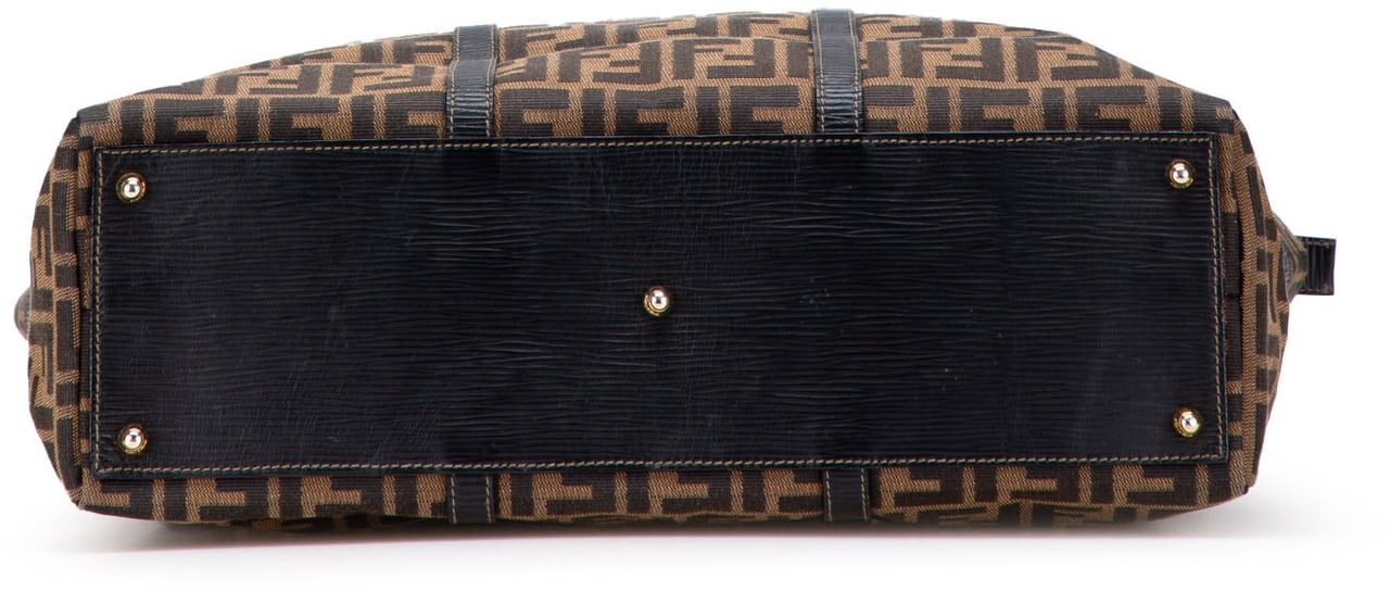 Fendi Zucca Canvas Tote Bruin