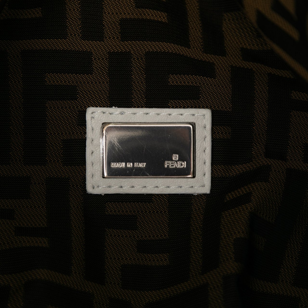 Fendi Leather Spy Handbag Wit