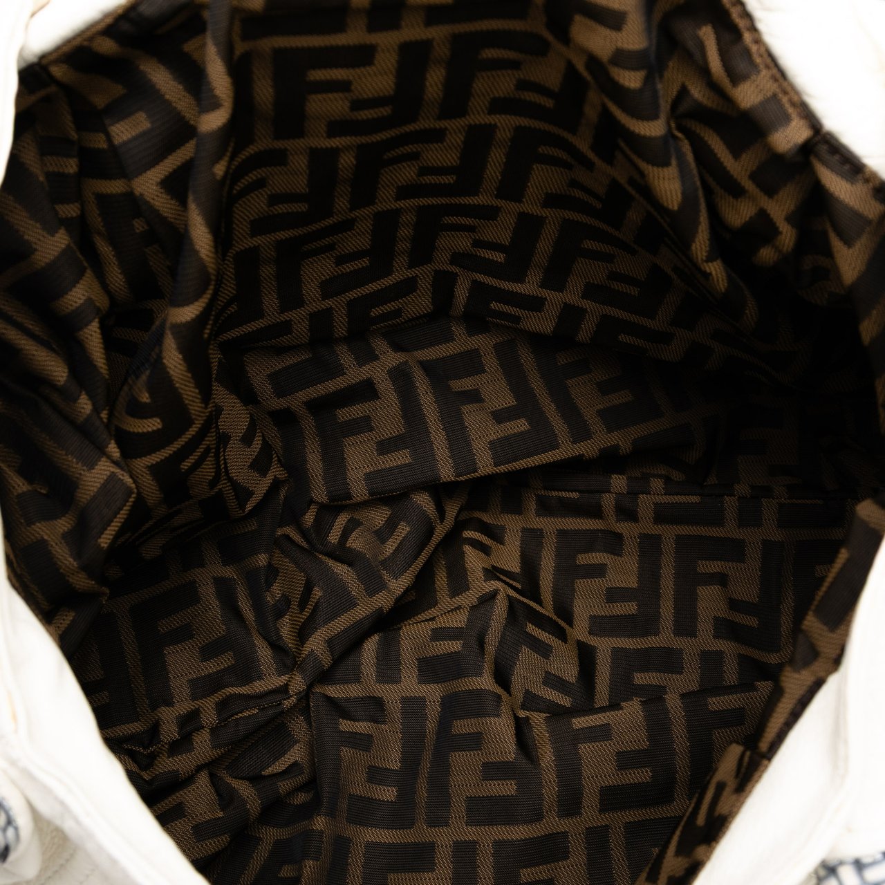 Fendi Leather Spy Handbag Wit