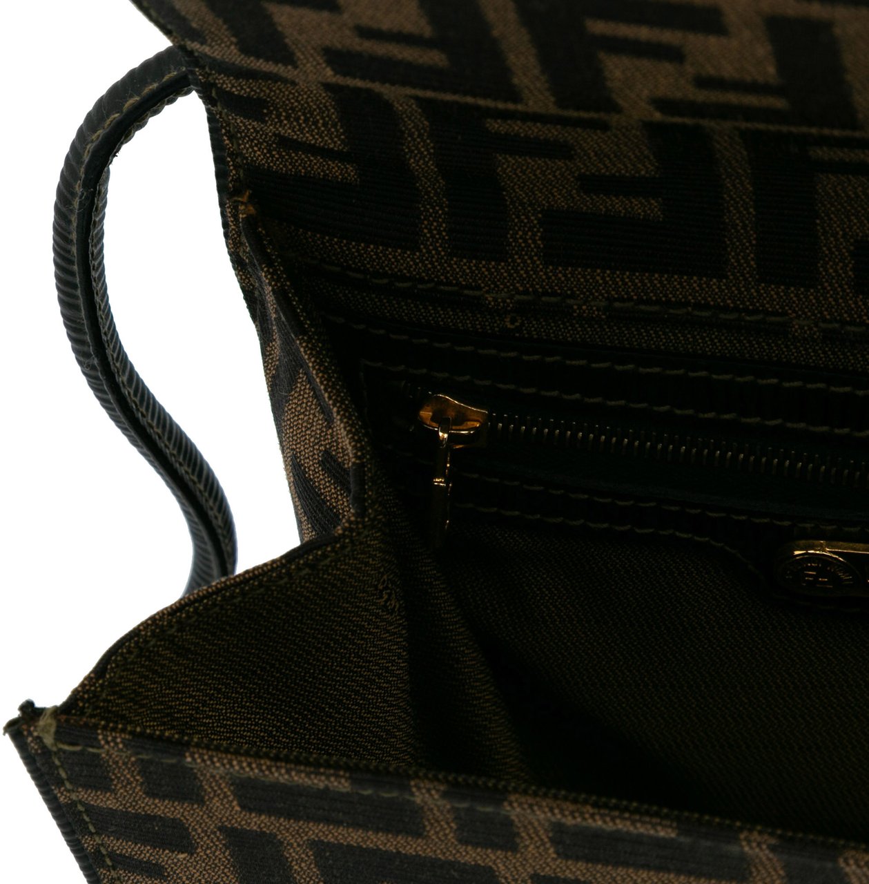 Fendi Zucca Canvas Shoulder Bag Bruin