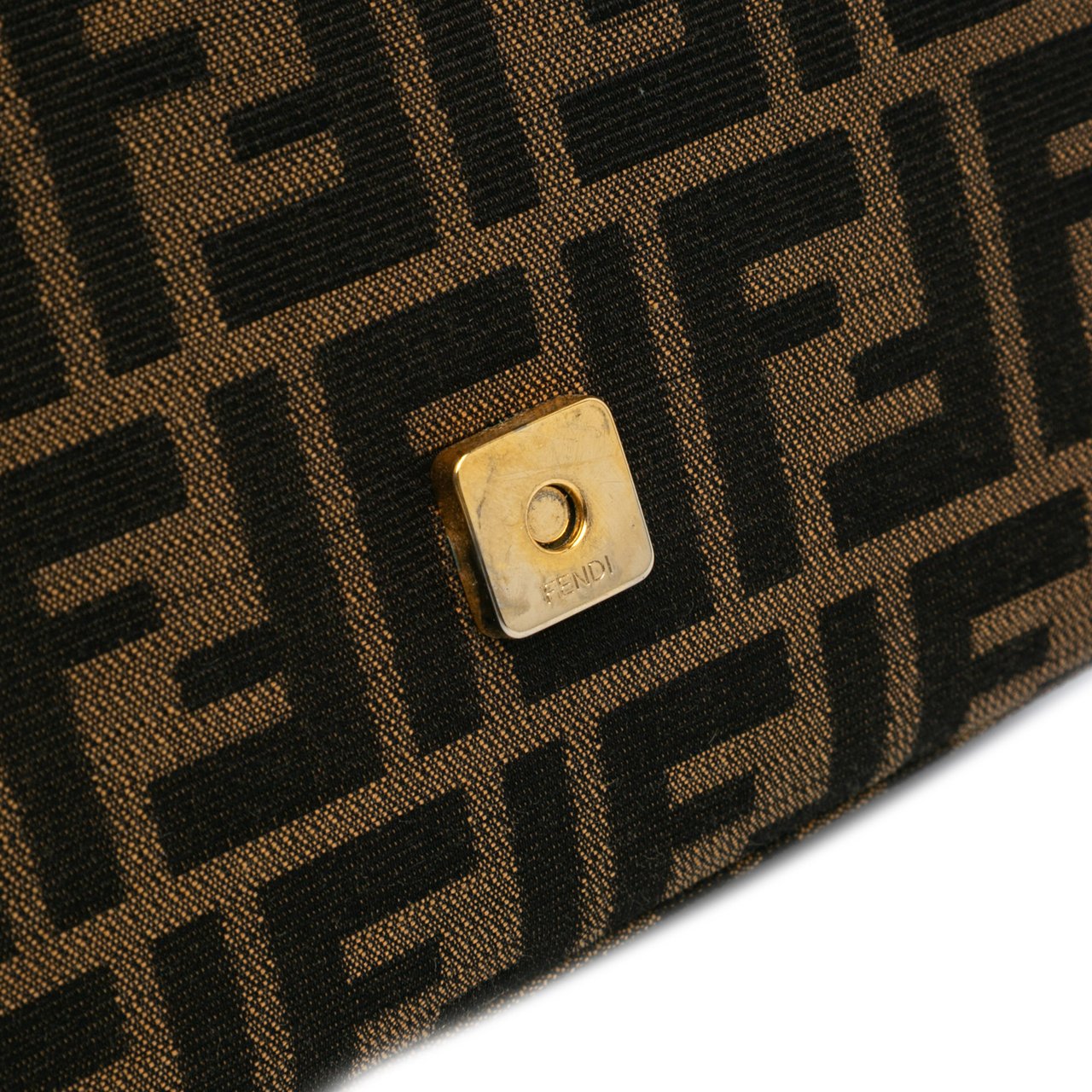 Fendi Zucca Canvas Shoulder Bag Bruin