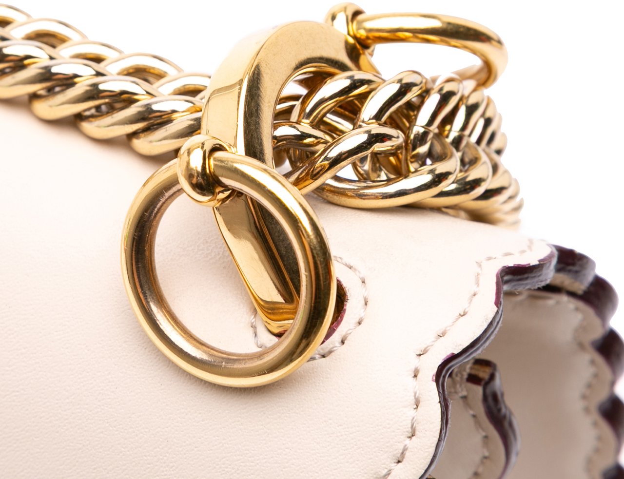 Fendi Small Scalloped Leather Kan I Crossbody Roze