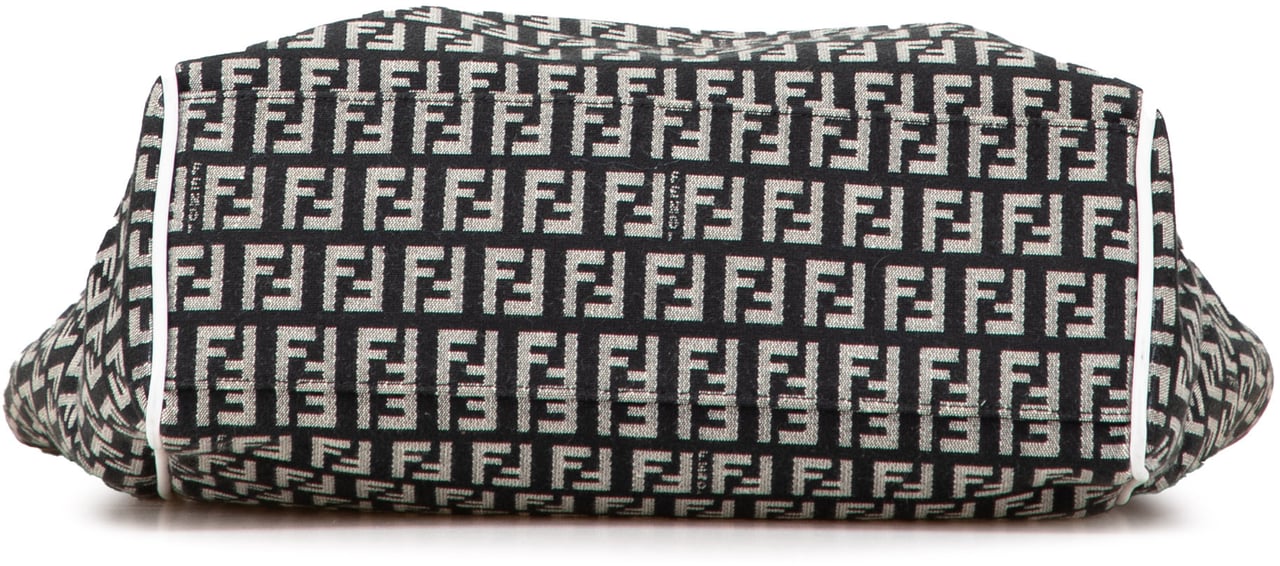 Fendi Zucchino Canvas Tote Zwart