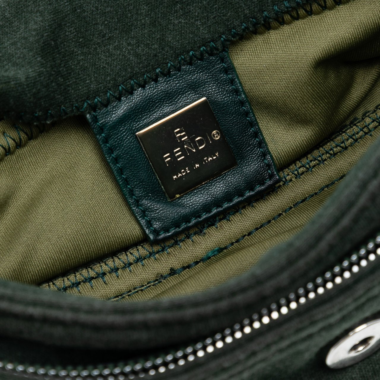 Fendi Wool Mamma Baguette Shoulder Bag Groen