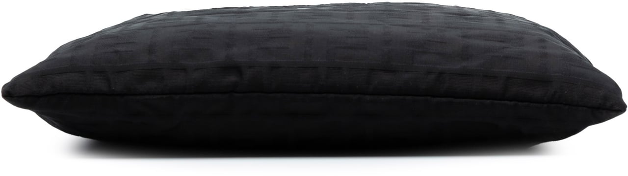 Fendi Zucca Canvas Shoulder Bag Zwart