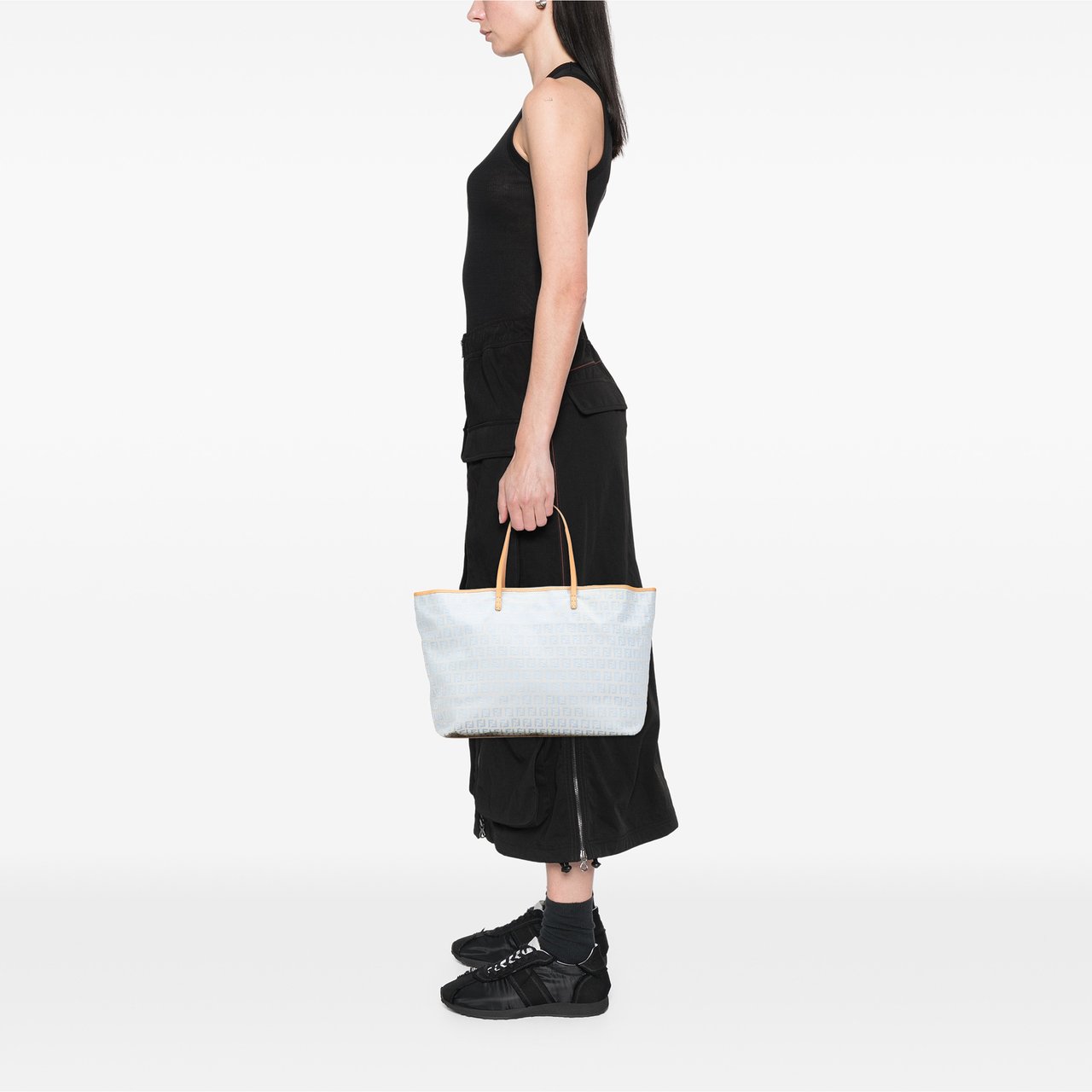 Fendi Medium Zucchino Canvas Roll Tote Blauw