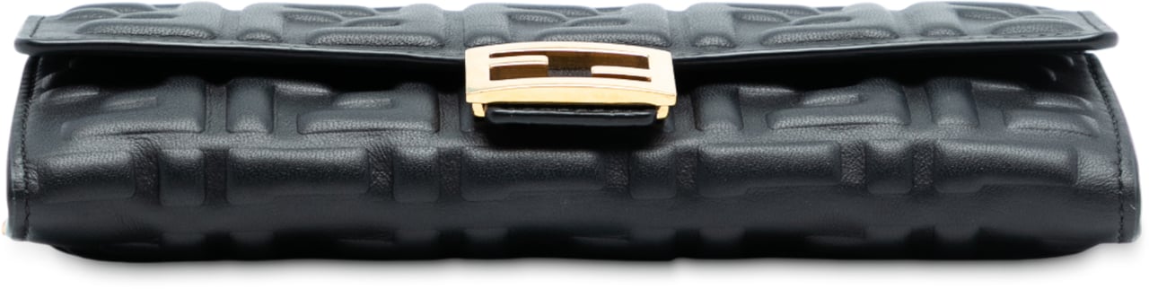 Fendi Zucca Embossed Nappa Baguette Continental Wallet With Chain Zwart