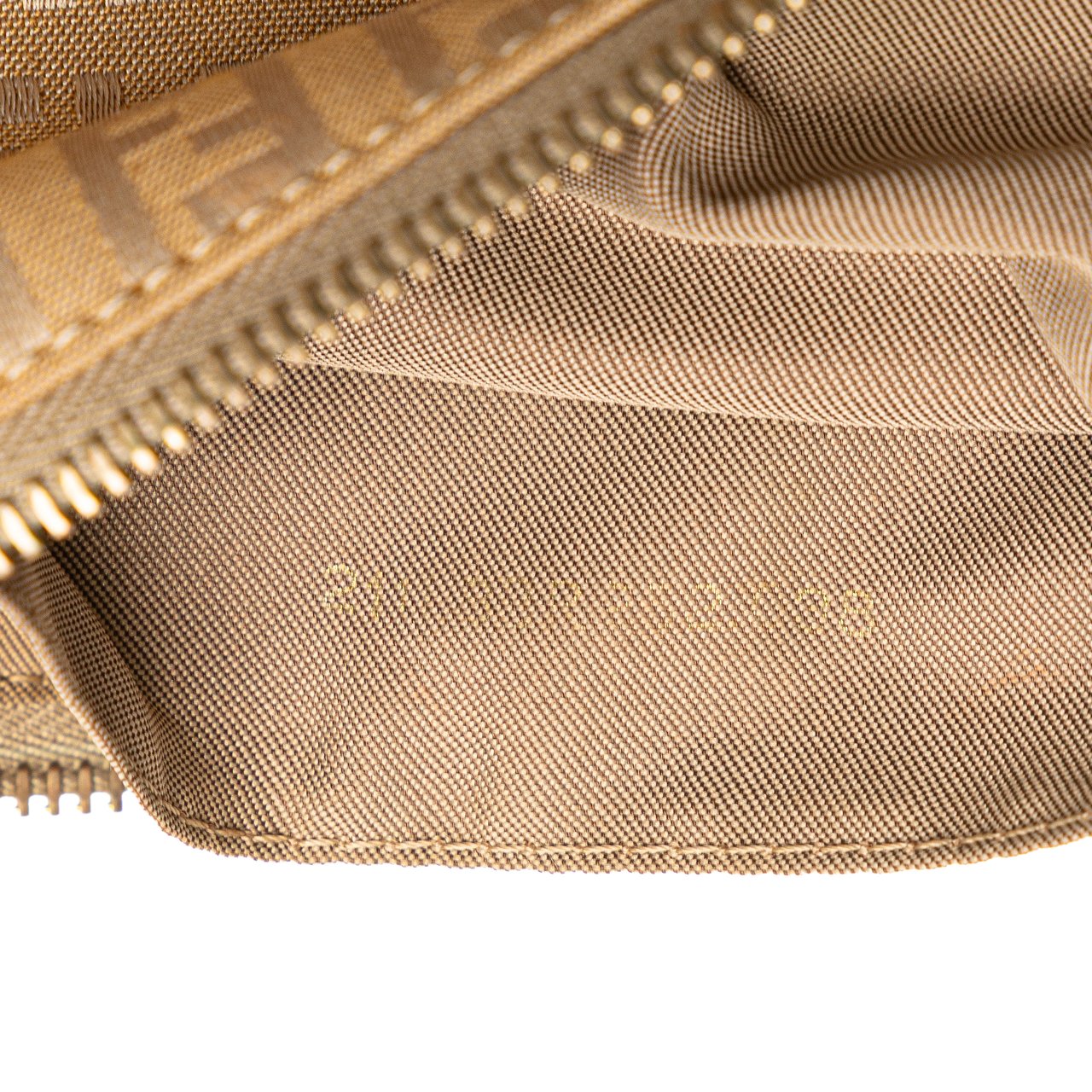 Fendi Zucchino Canvas Shoulder Bag Bruin