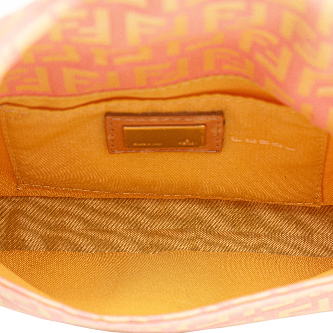 Fendi Mini Zucchino Canvas Baguette Roze