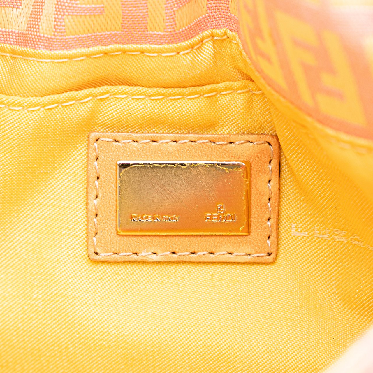 Fendi Mini Zucchino Canvas Baguette Roze