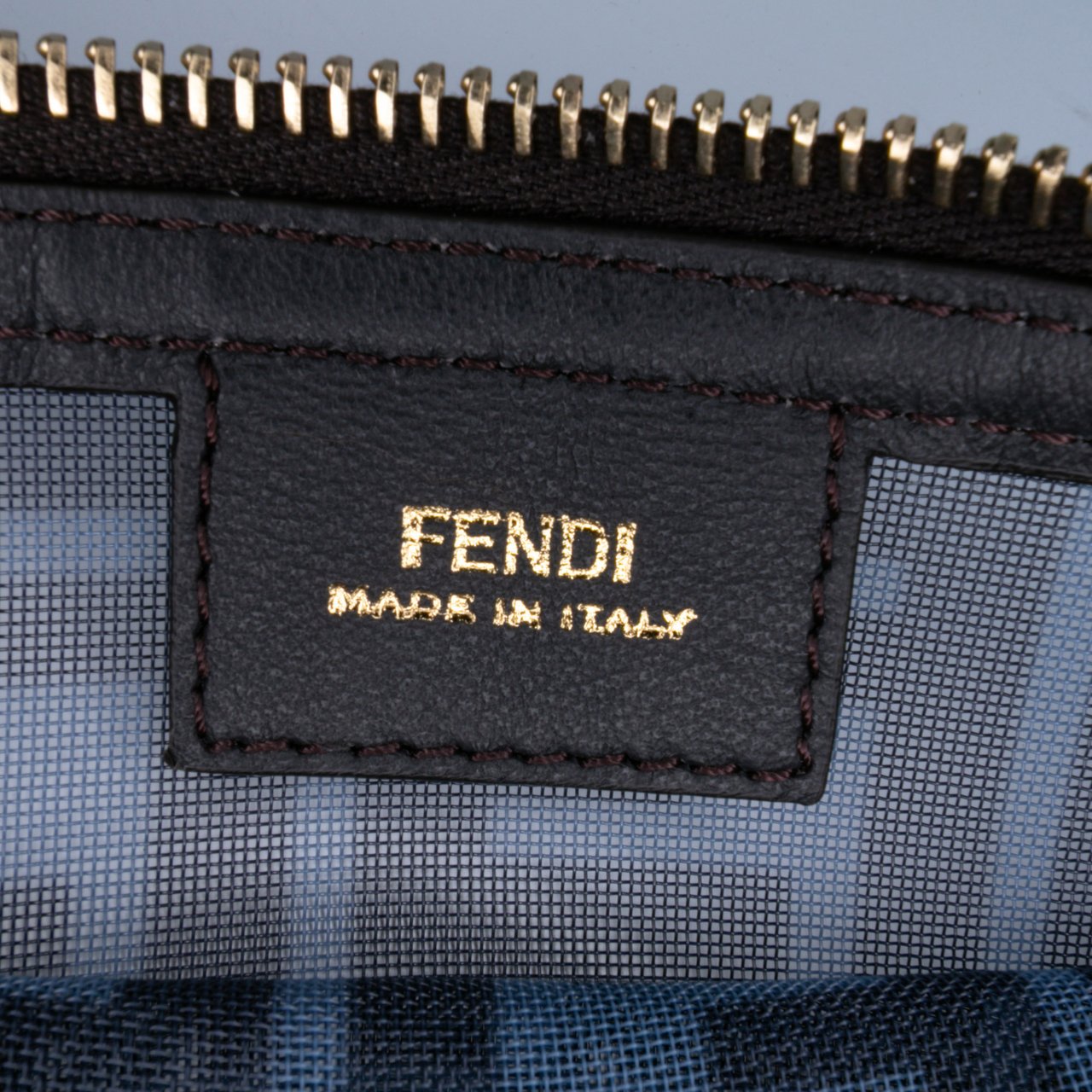 Fendi FF Mesh Pouch Grijs