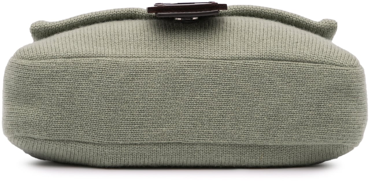 Fendi Cashmere Baguette Satchel Groen