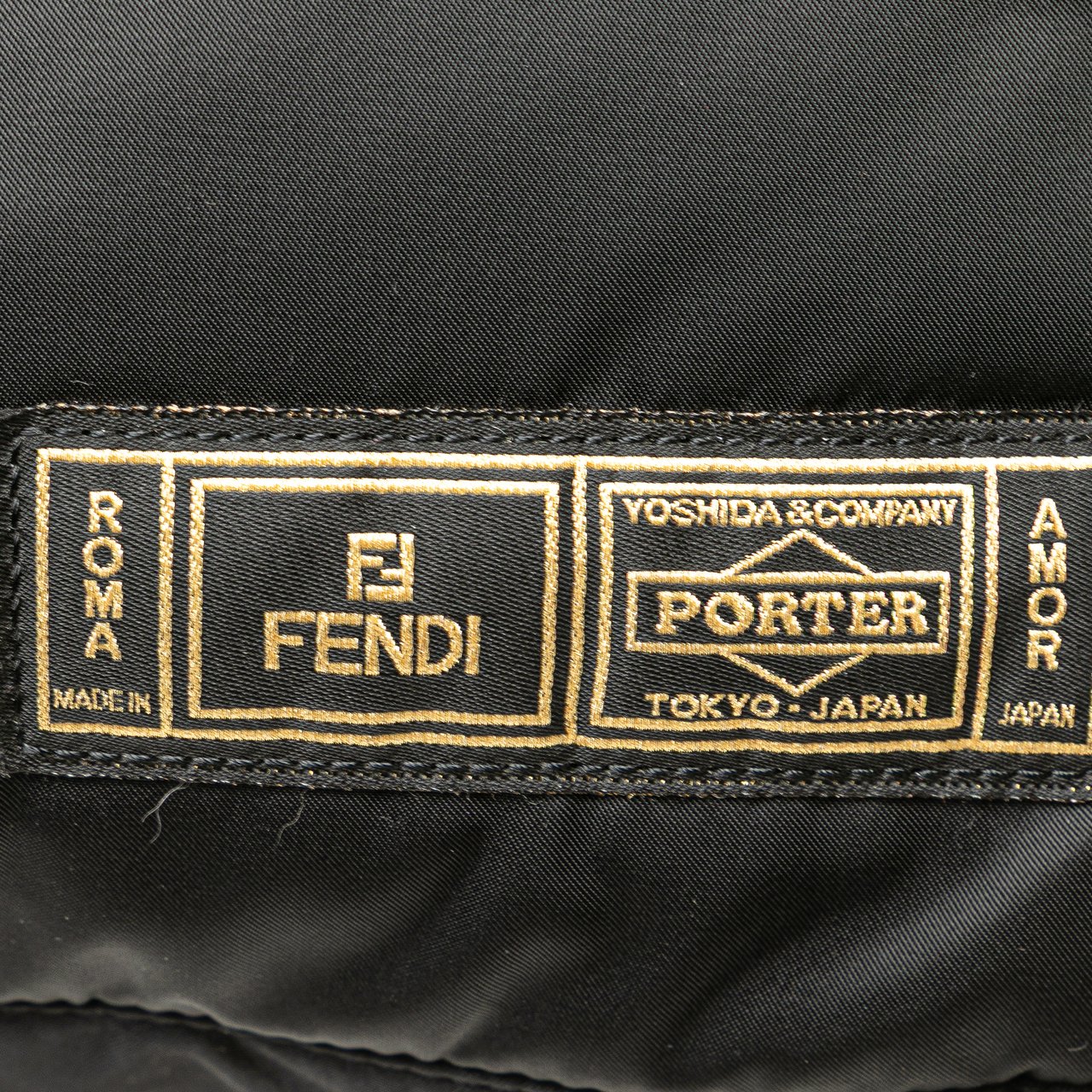 Fendi Porter Nylon Baguette Satchel Zwart