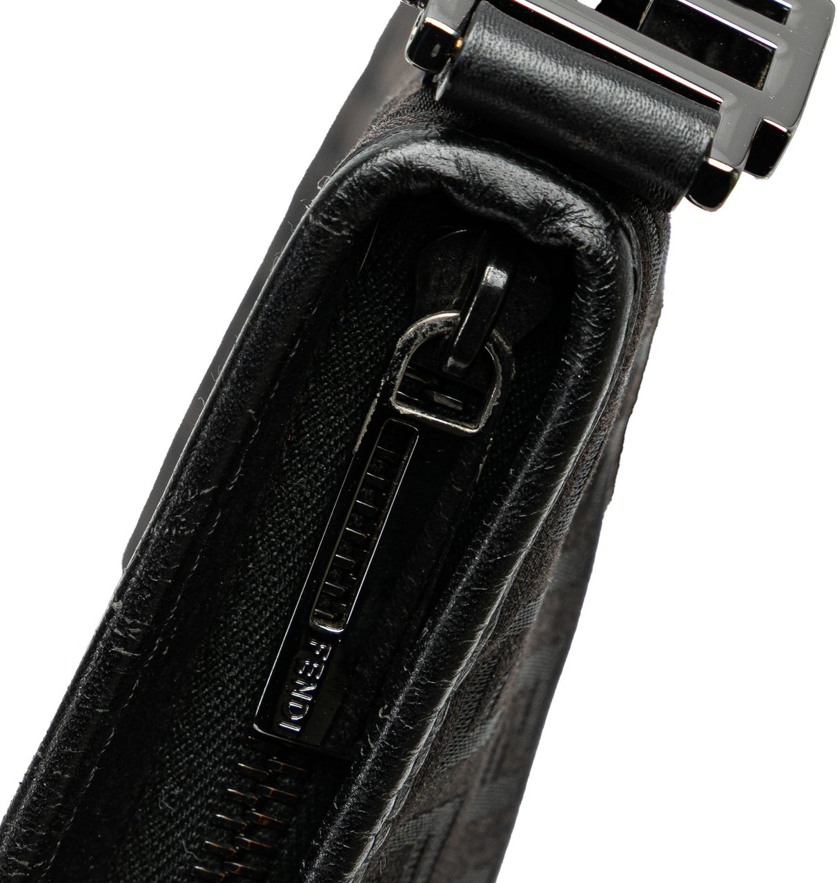 Fendi Zucchino Canvas Crossbody Zwart