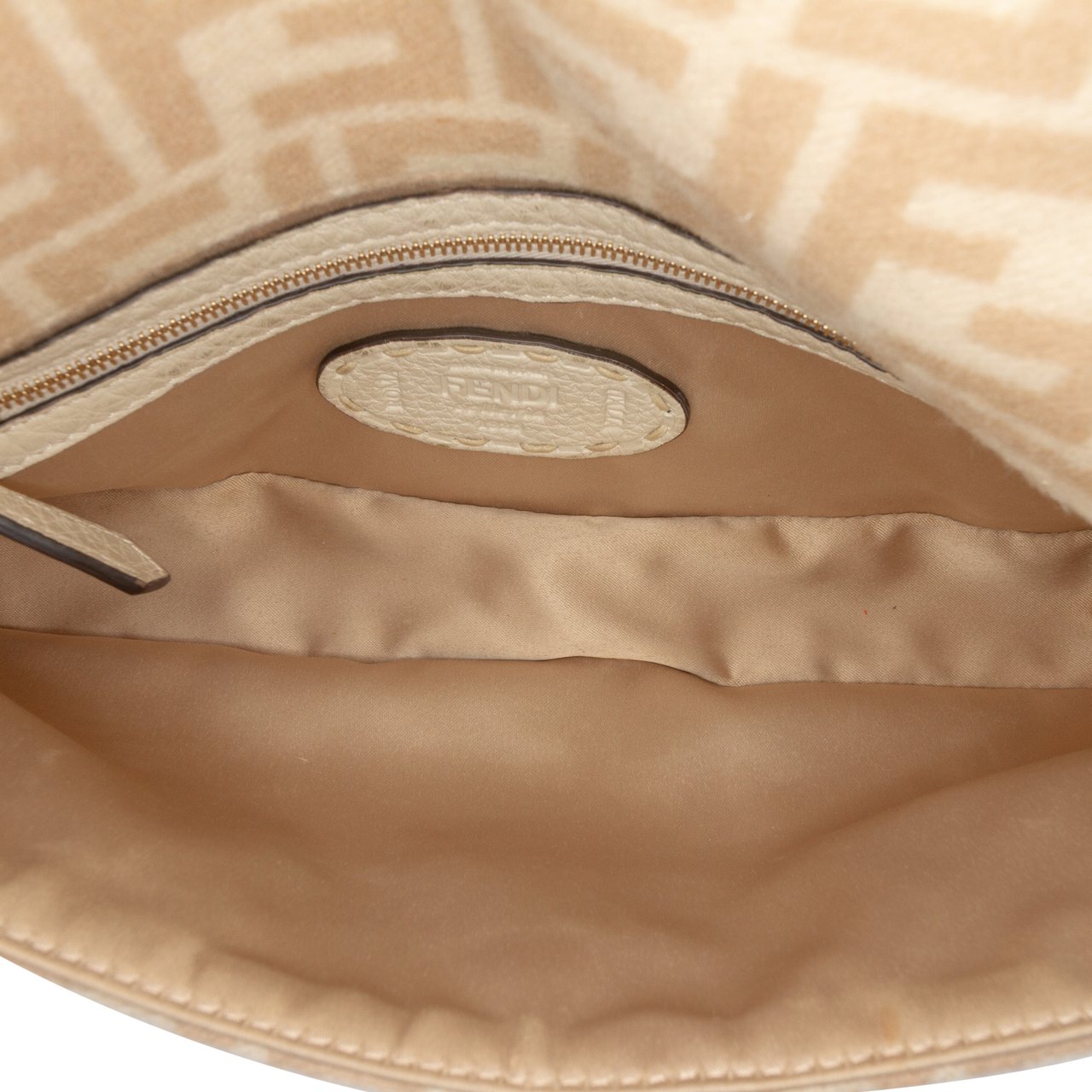 Fendi Zucca Wool Selleria Baguette Bruin