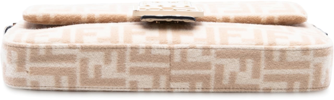 Fendi Zucca Wool Selleria Baguette Bruin