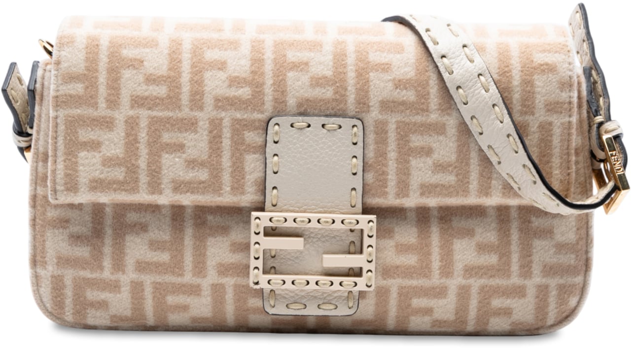 Fendi Zucca Wool Selleria Baguette Bruin
