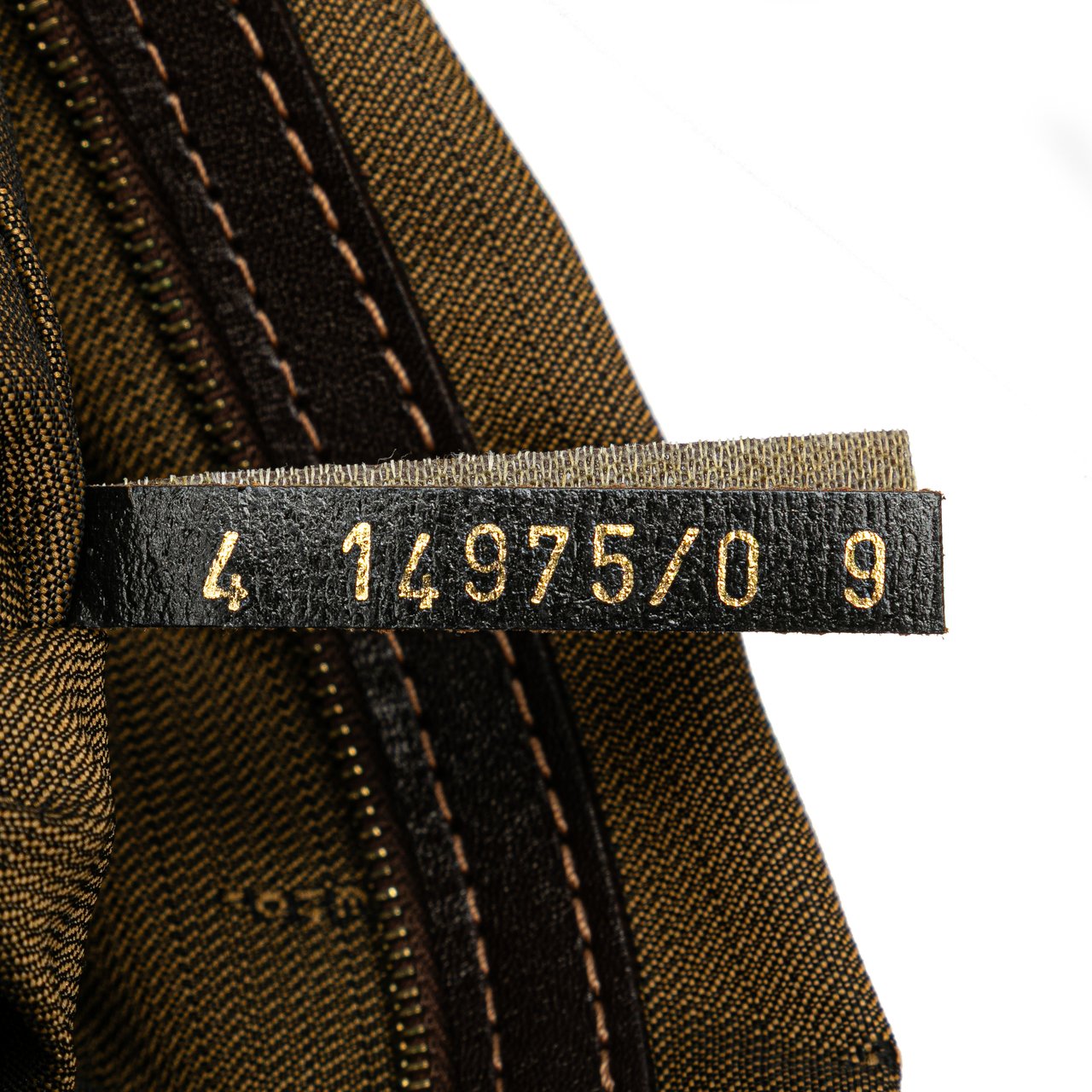 Fendi Zucca Canvas Hobo Bruin