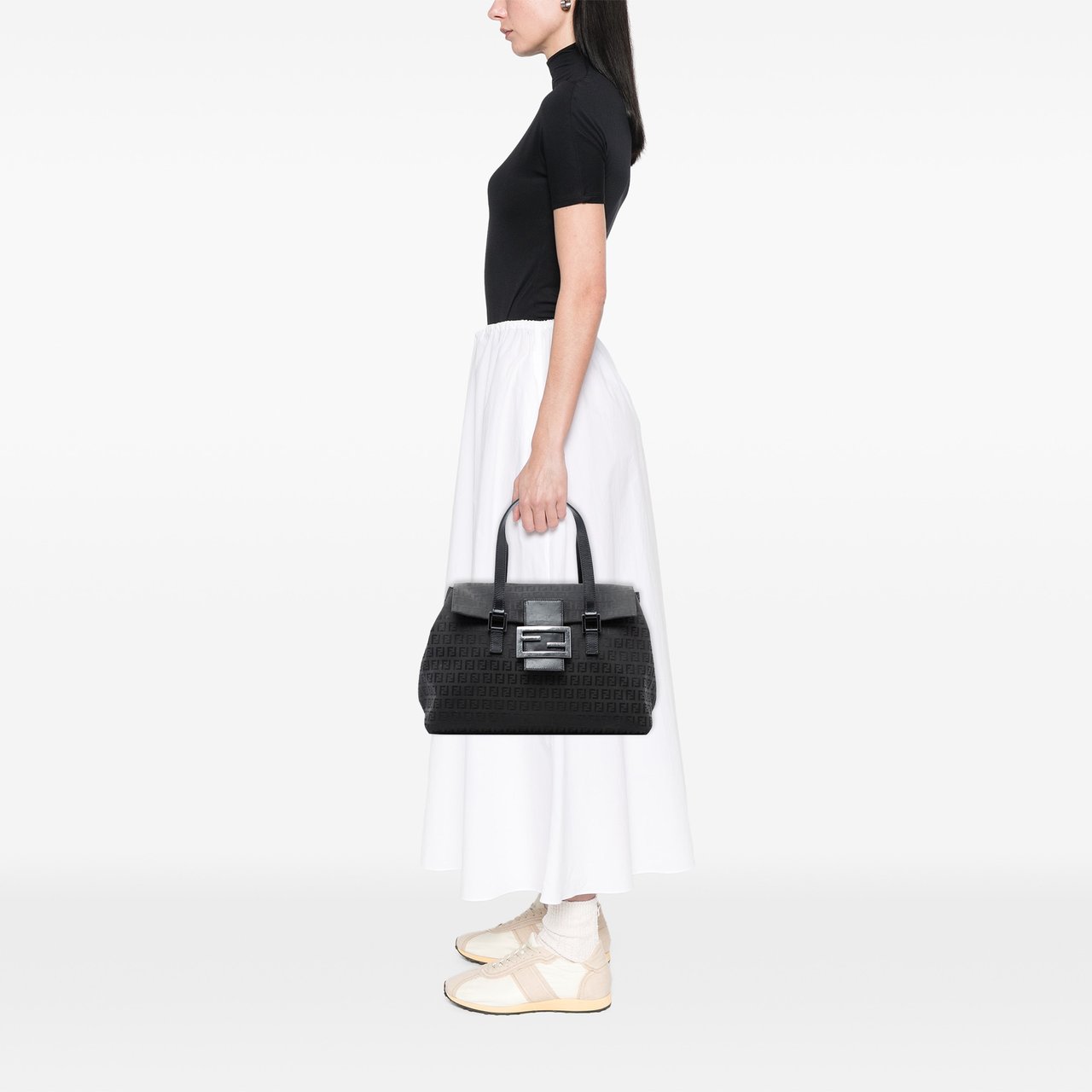 Fendi Zucchino Canvas Handbag Zwart