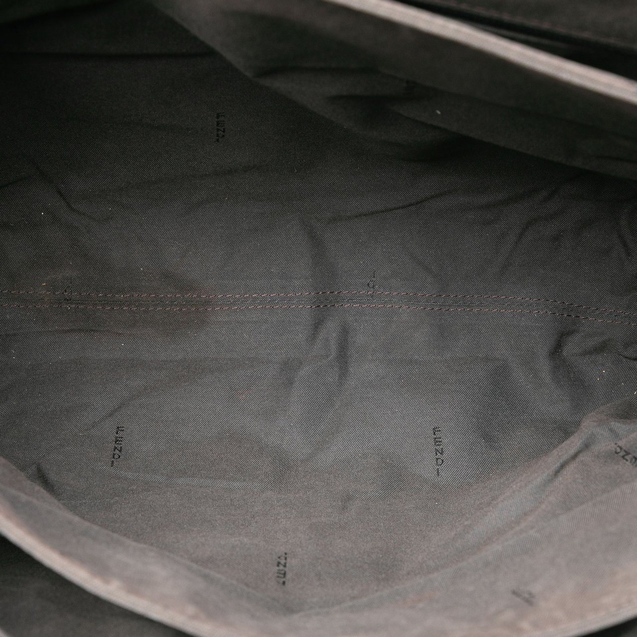 Fendi Zucchino Canvas Handbag Zwart