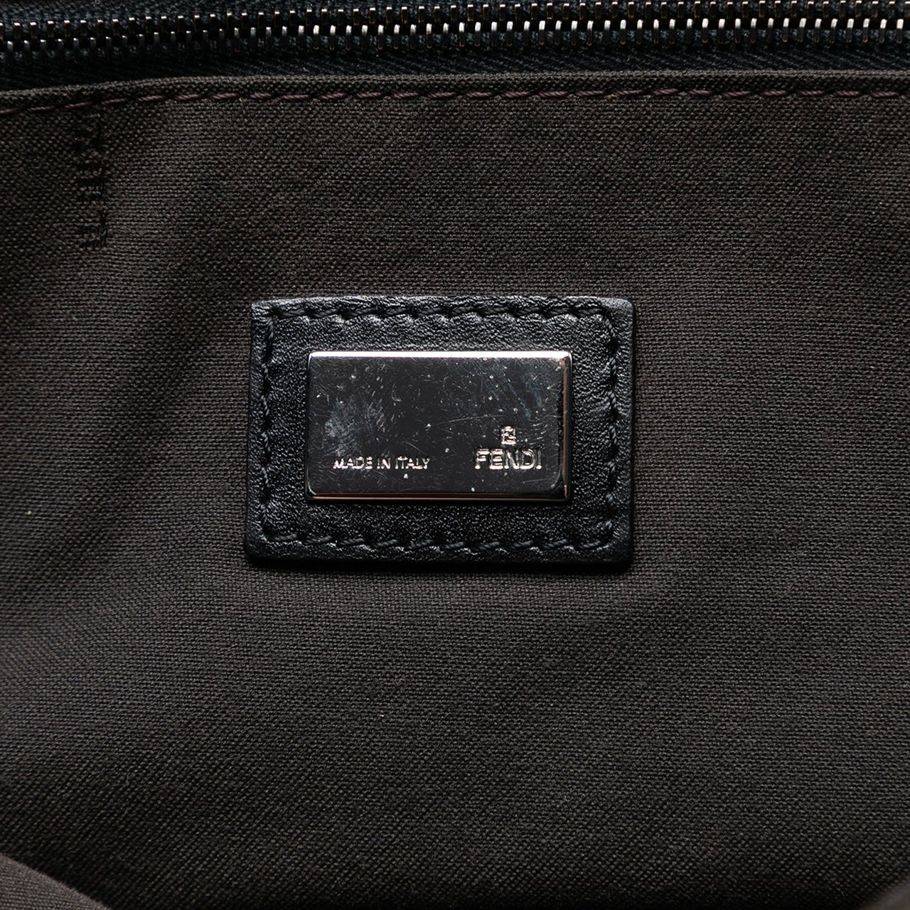 Fendi Zucchino Canvas Handbag Zwart