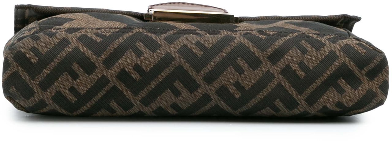 Fendi Zucca Canvas and Leather Chain Maxi Baguette Bruin