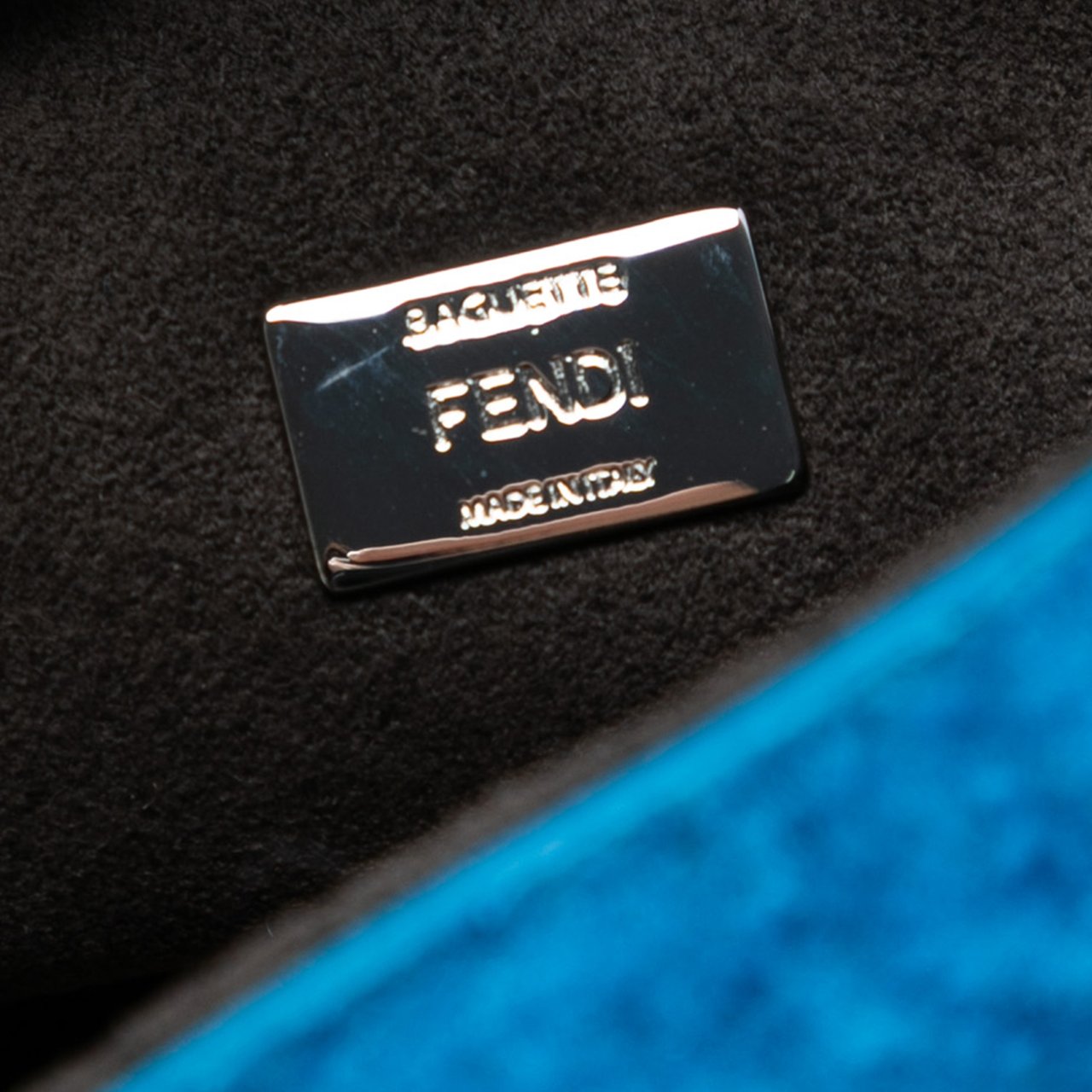 Fendi Micro Bicolor Shearling Baguette Satchel Blauw