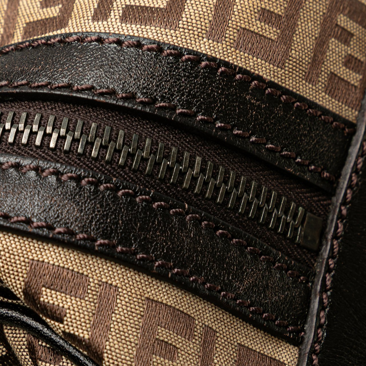 Fendi Zucchino Canvas Handbag Bruin