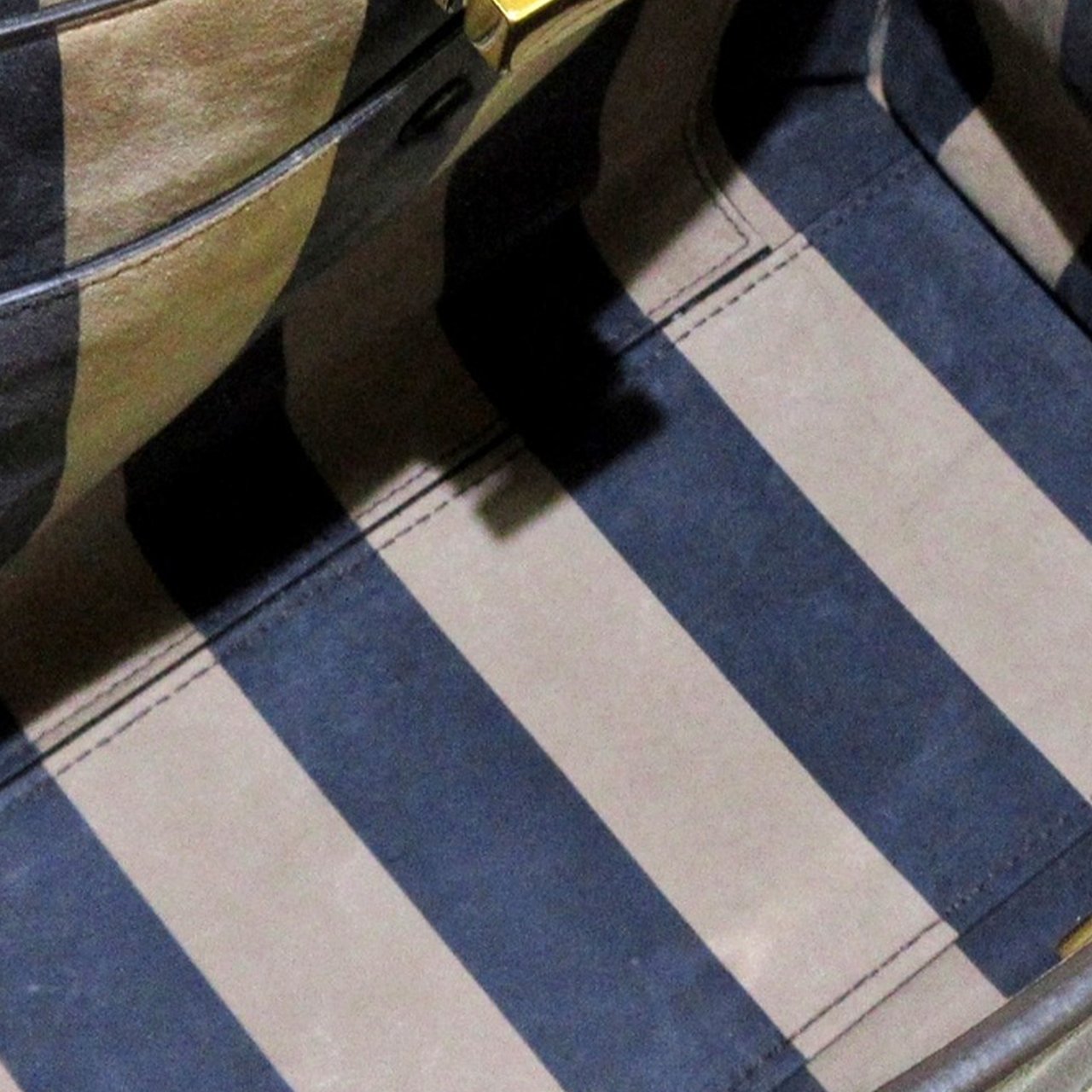 Fendi Peekaboo X Lite Medium Zwart