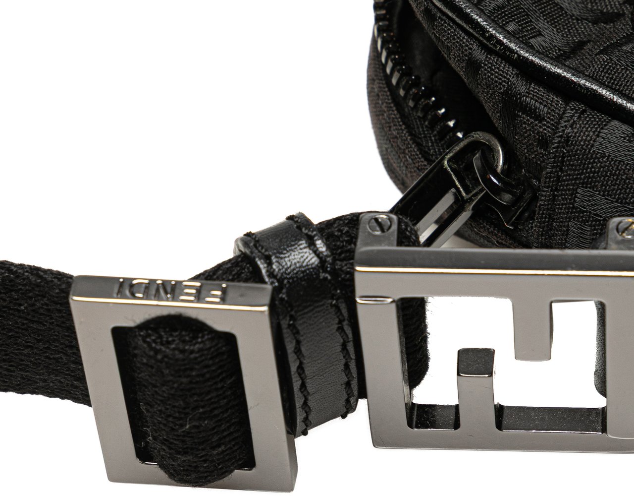 Fendi Zucchino Canvas Crossbody Zwart