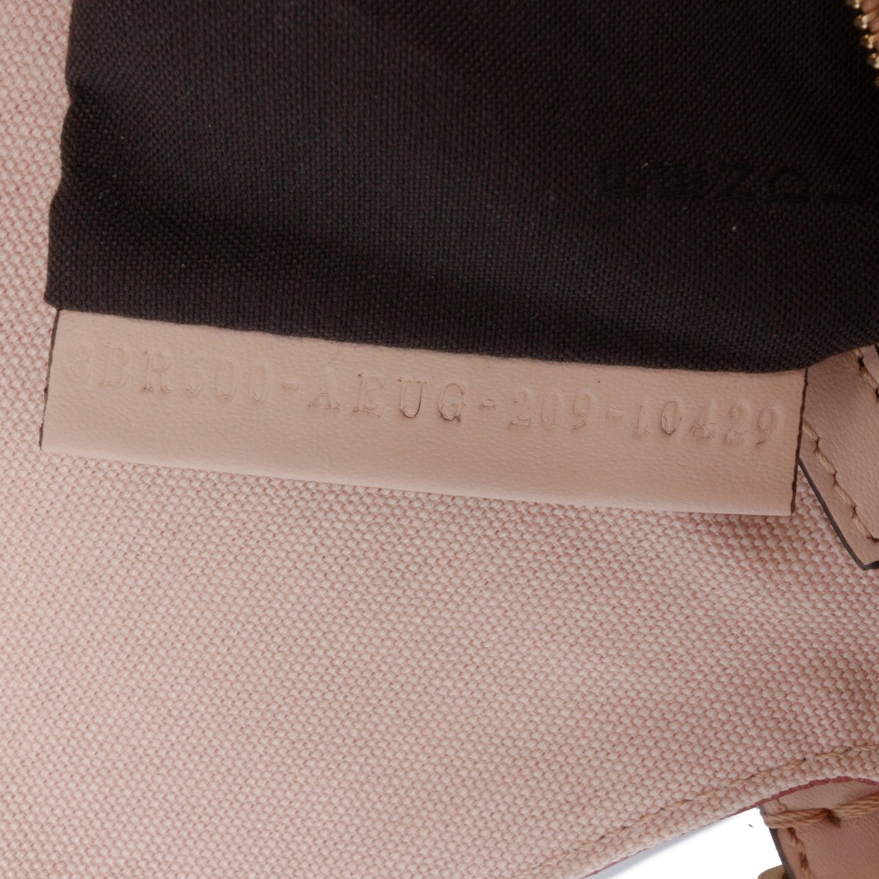 Fendi Zucca Embroidered Canvas Baguette Satchel Roze