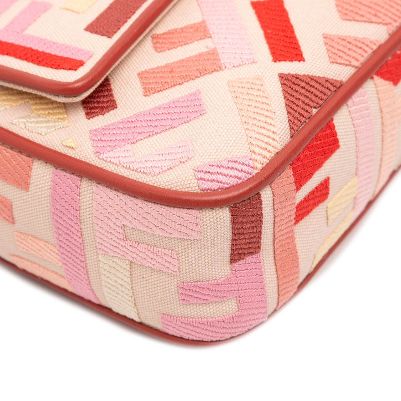 Fendi Zucca Embroidered Canvas Baguette Satchel Roze