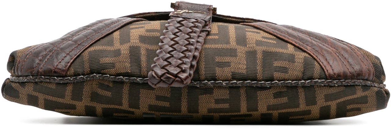 Fendi Zucca Canvas Spy Pochette Bruin