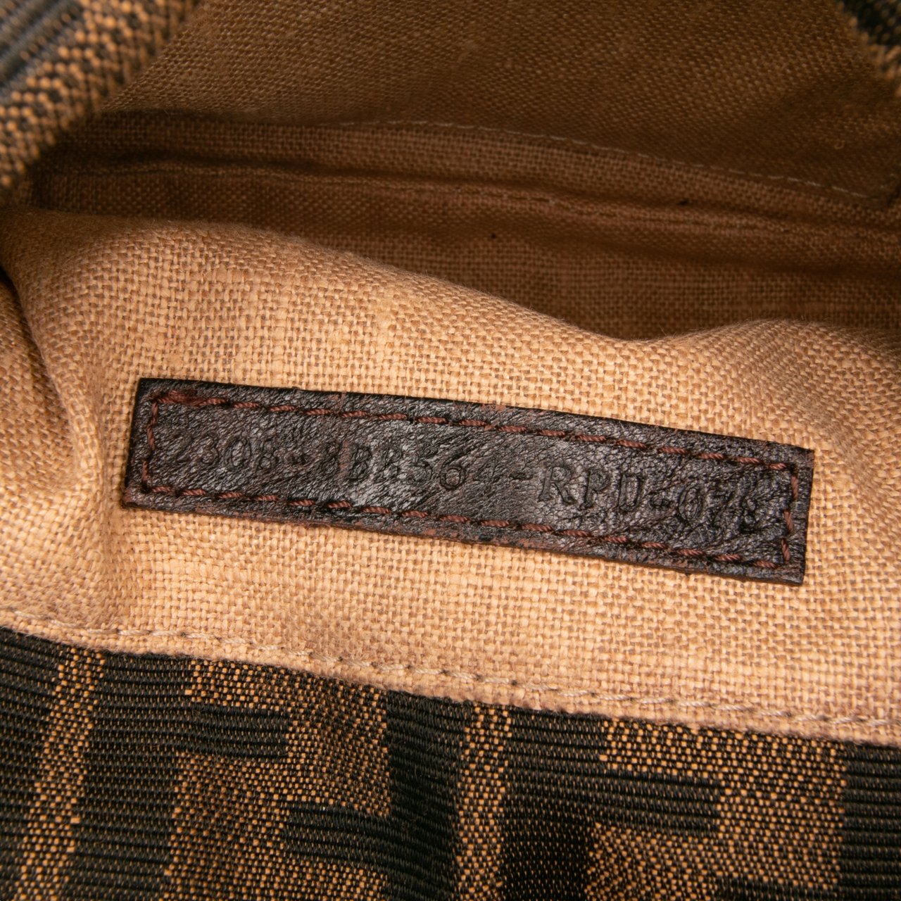Fendi Zucca Canvas Spy Pochette Bruin