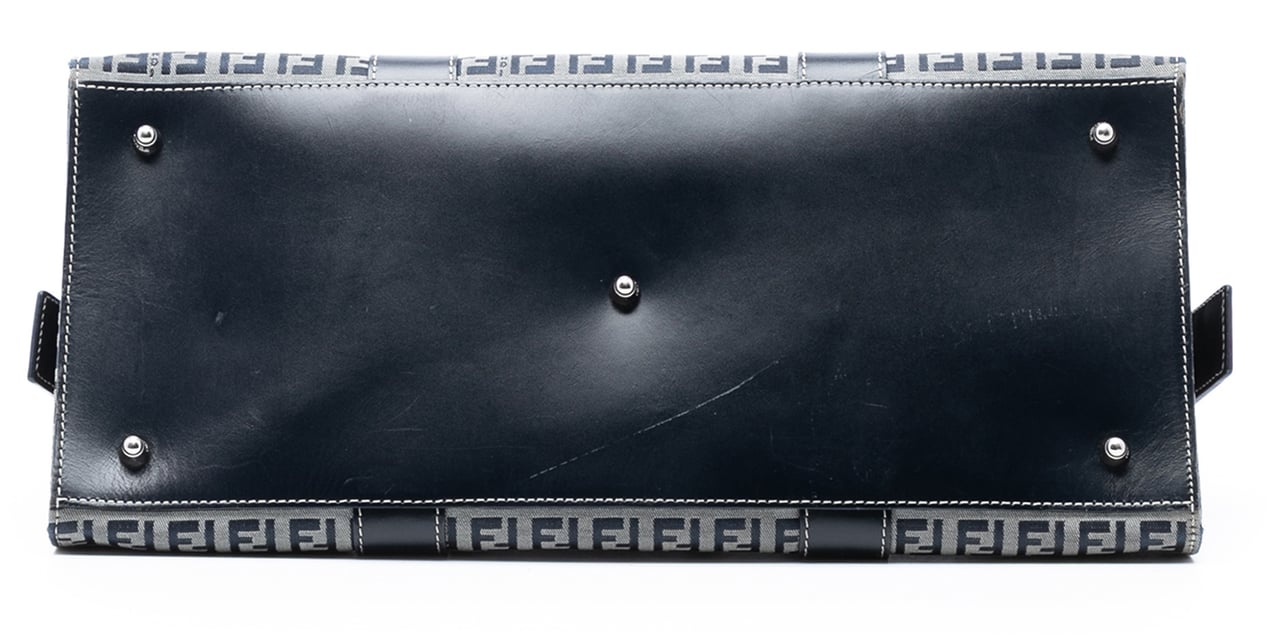 Fendi Zucchino Canvas Handbag Grijs