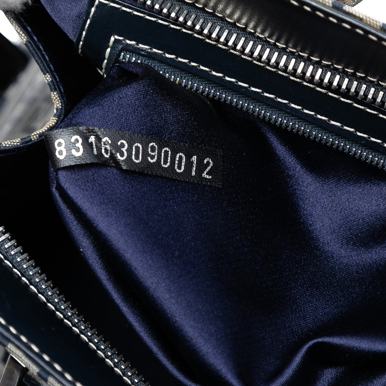 Fendi Zucchino Canvas Handbag Grijs