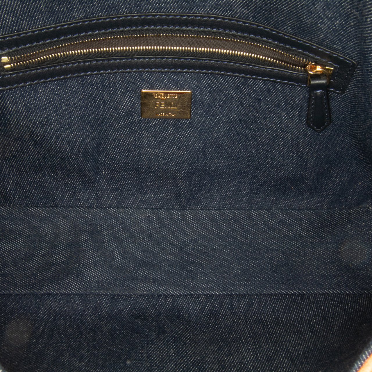 Fendi Large Denim Baguette Satchel Blauw