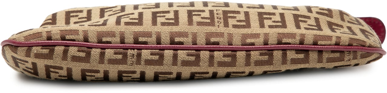 Fendi Zucchino Canvas Chain Pochette Bruin