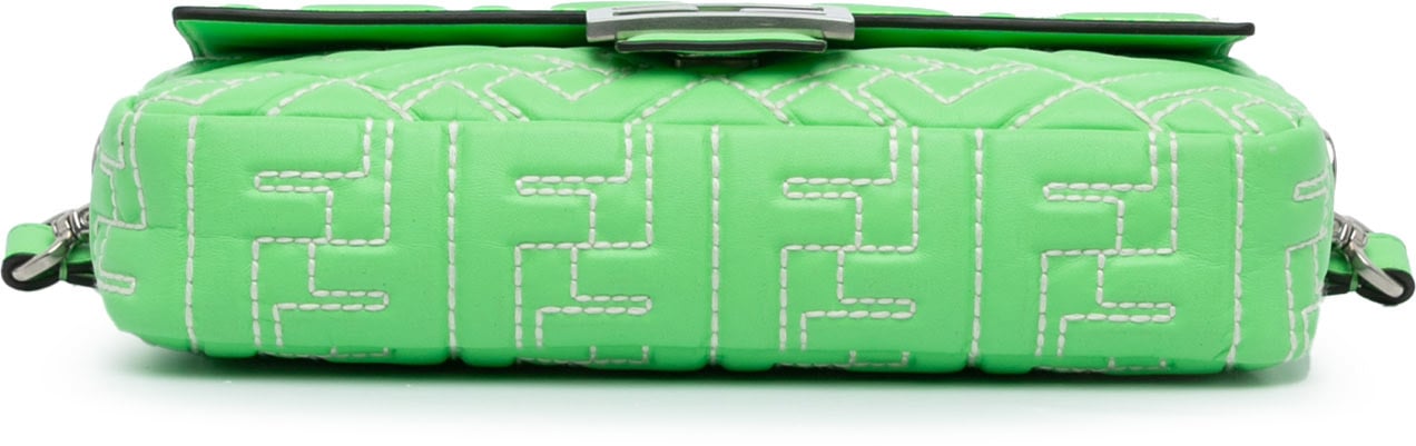 Fendi Zucca Embossed Stitched Leather Baguette Satchel Groen