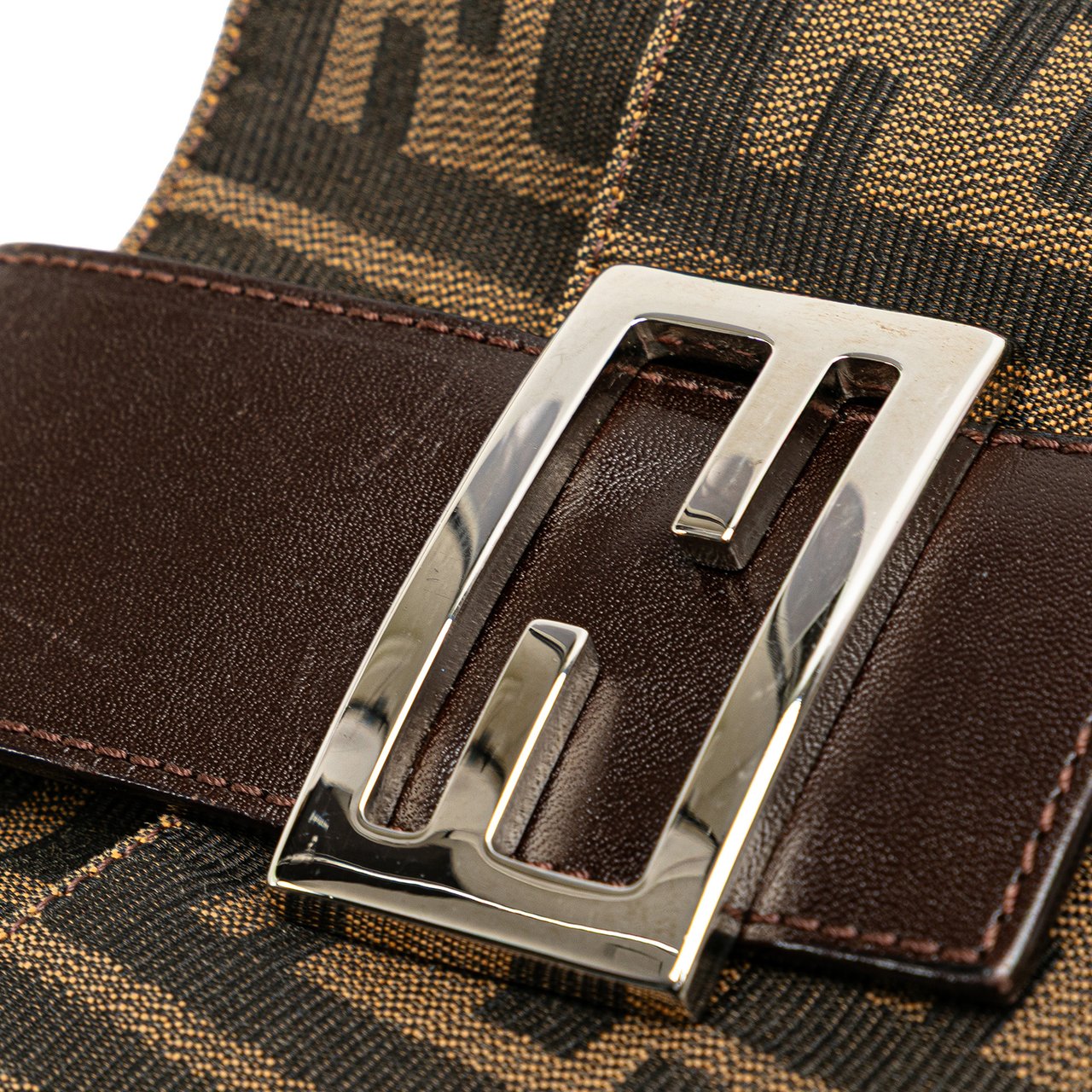 Fendi Zucca Canvas Shoulder Bag Bruin