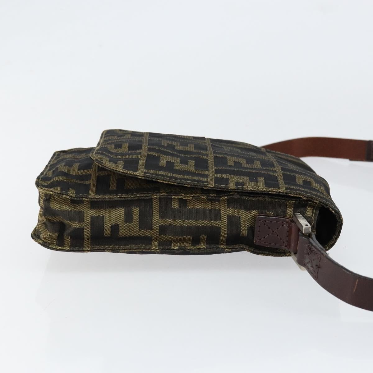 Fendi Fendi Flat Messenger Bag Zucca Canvas Bruin