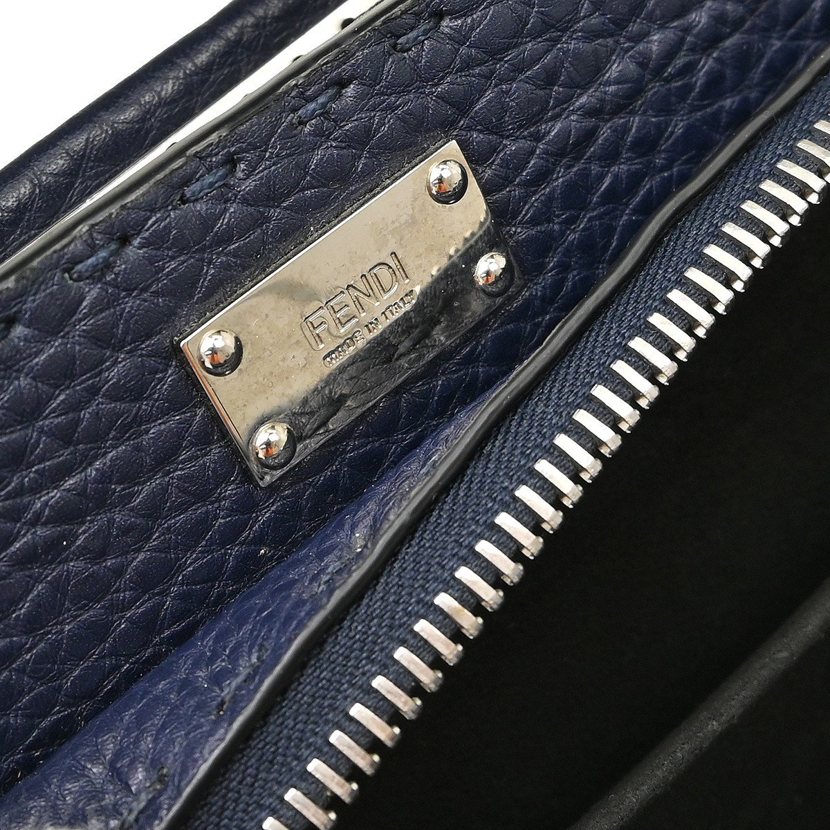 Fendi Selleria Peekaboo Fit Leather Large Navy