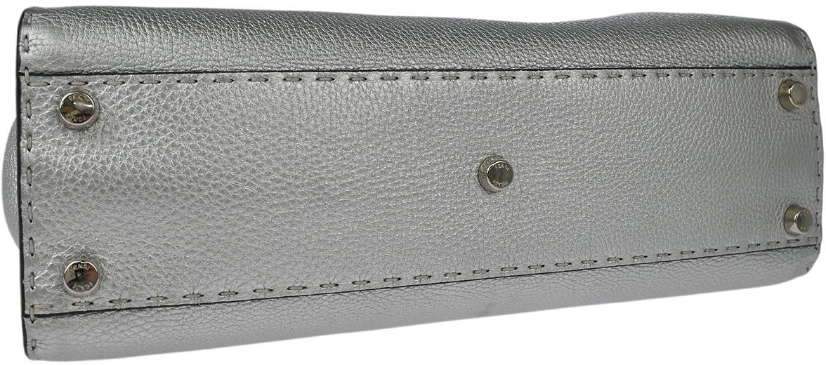 Fendi Fendi Selleria Peekaboo Bag Rigid Leather Regular Zilver