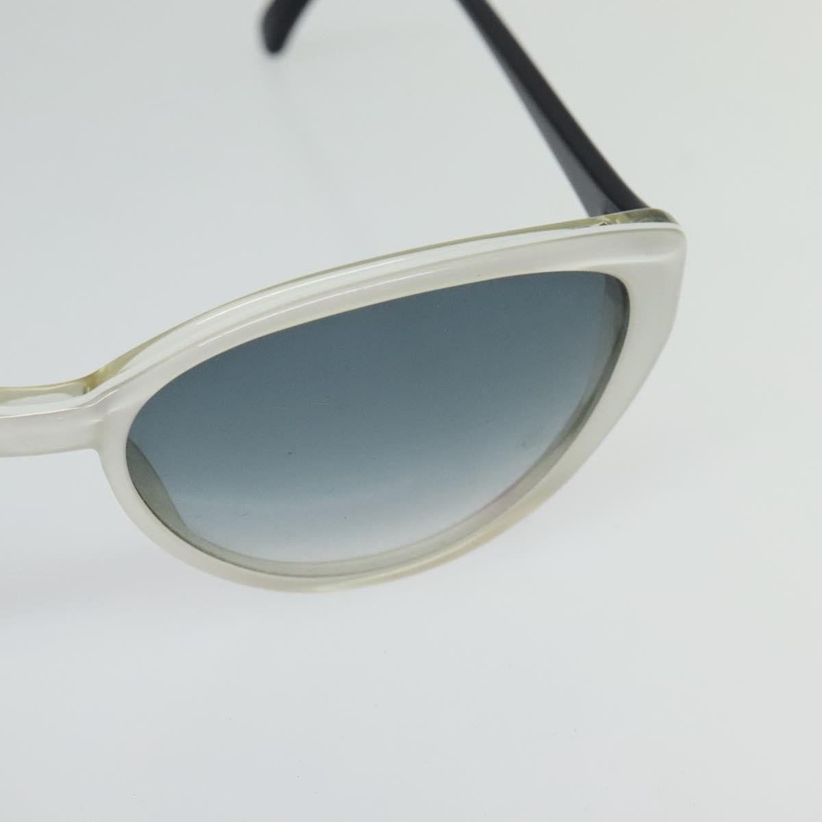 Fendi Fendi Sunglasses Plastic Wit