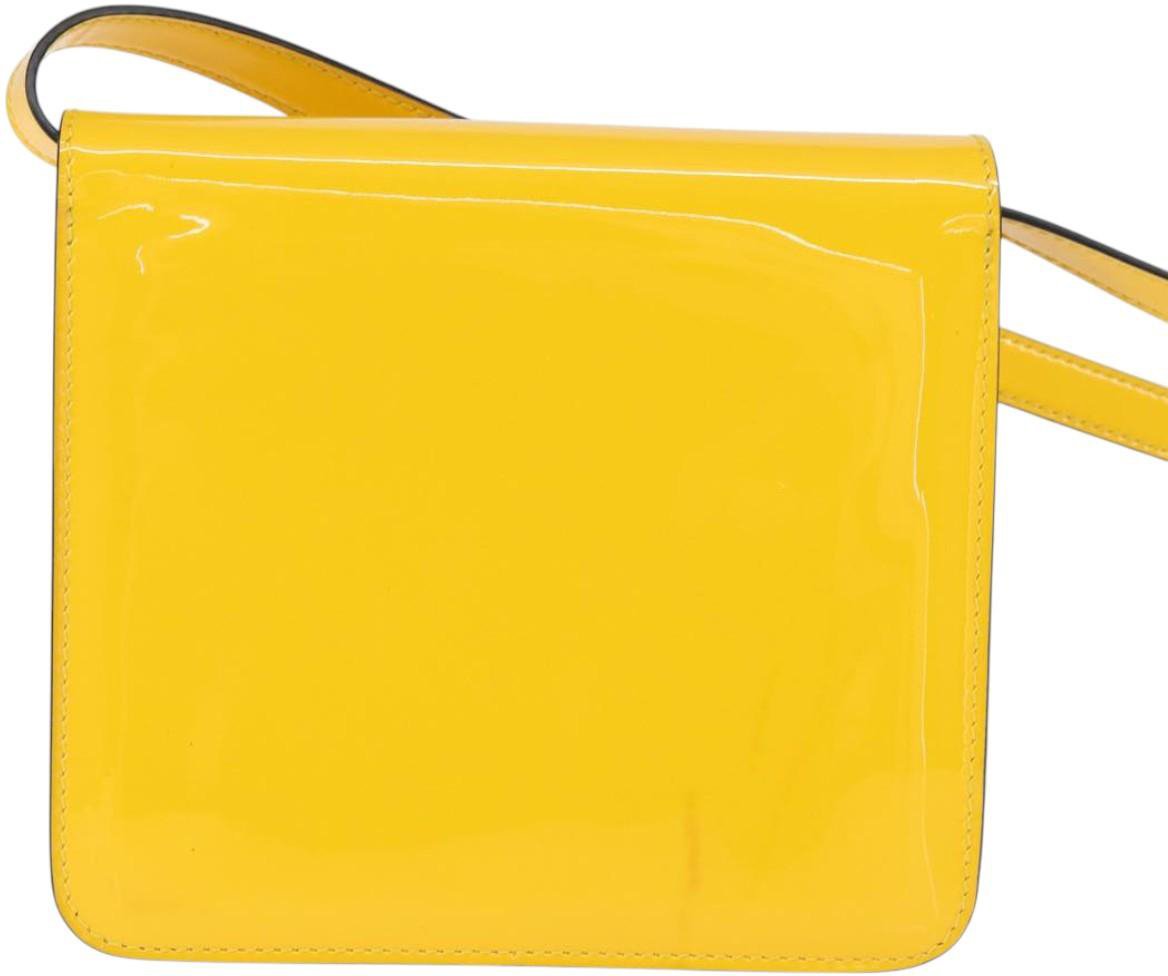 Fendi Fendi Curligraphy Shoulder Enamel Yellow Silver small Geel