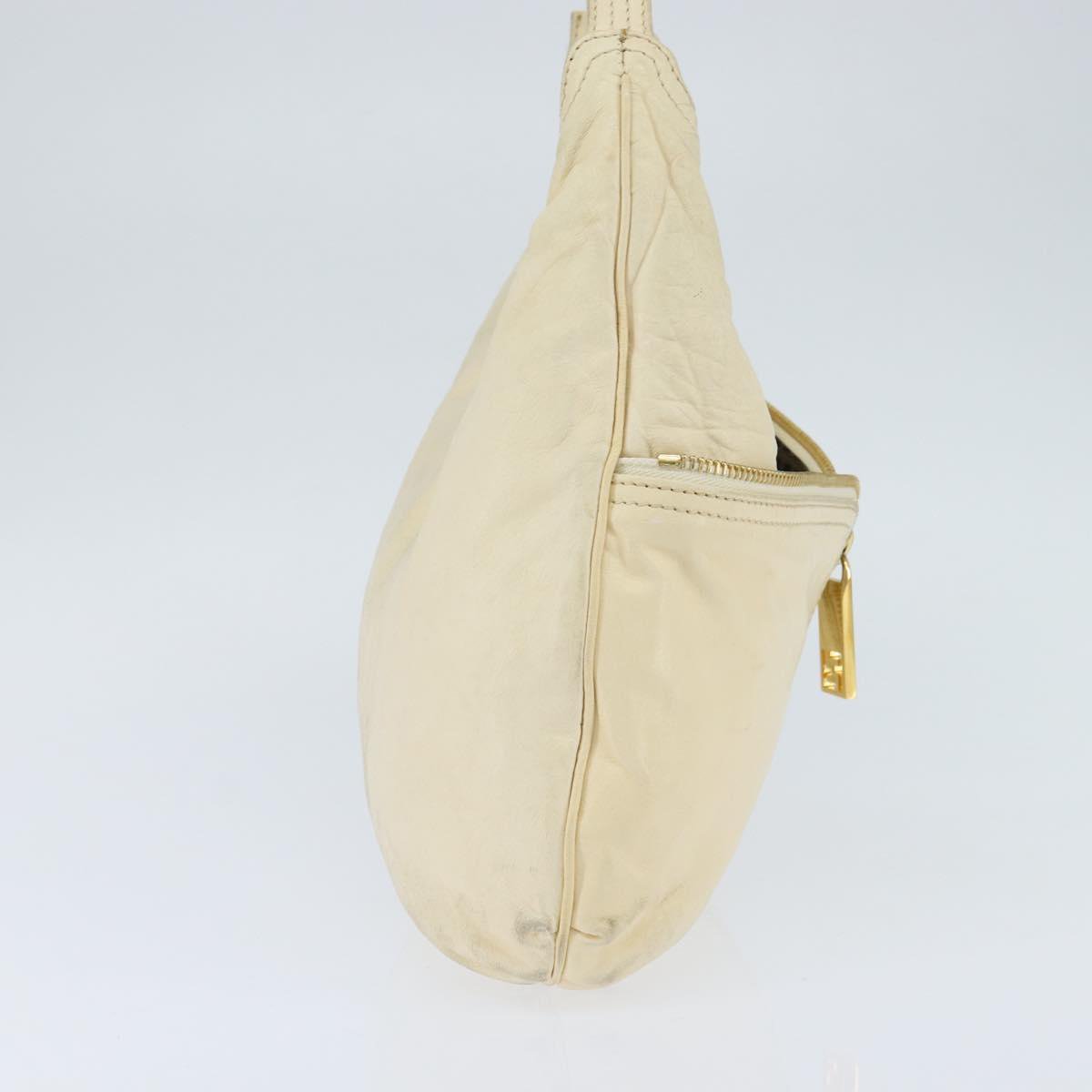 Fendi Zip hobo leather medium Beige