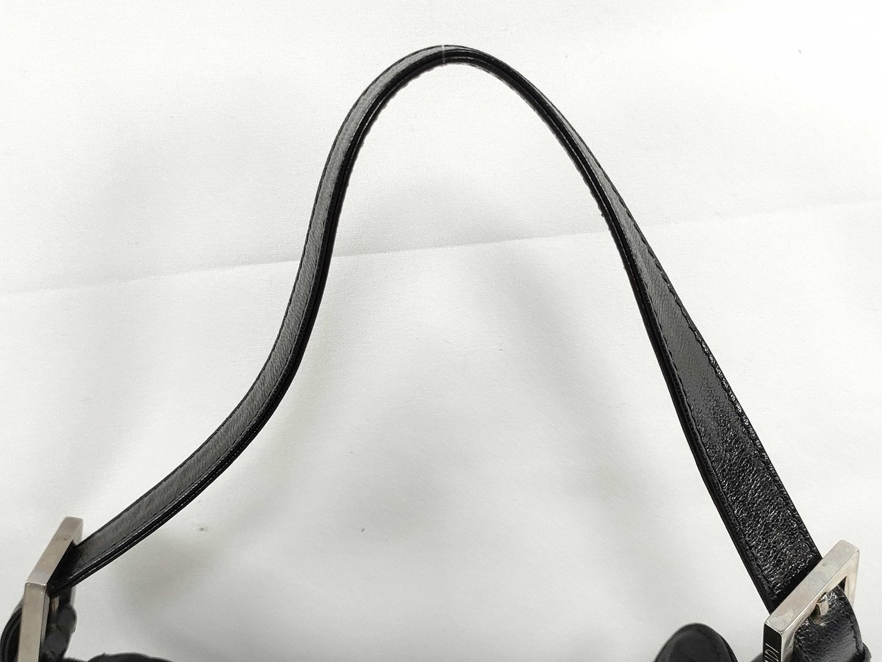 Fendi Mamma Baguette Canvas medium Zwart