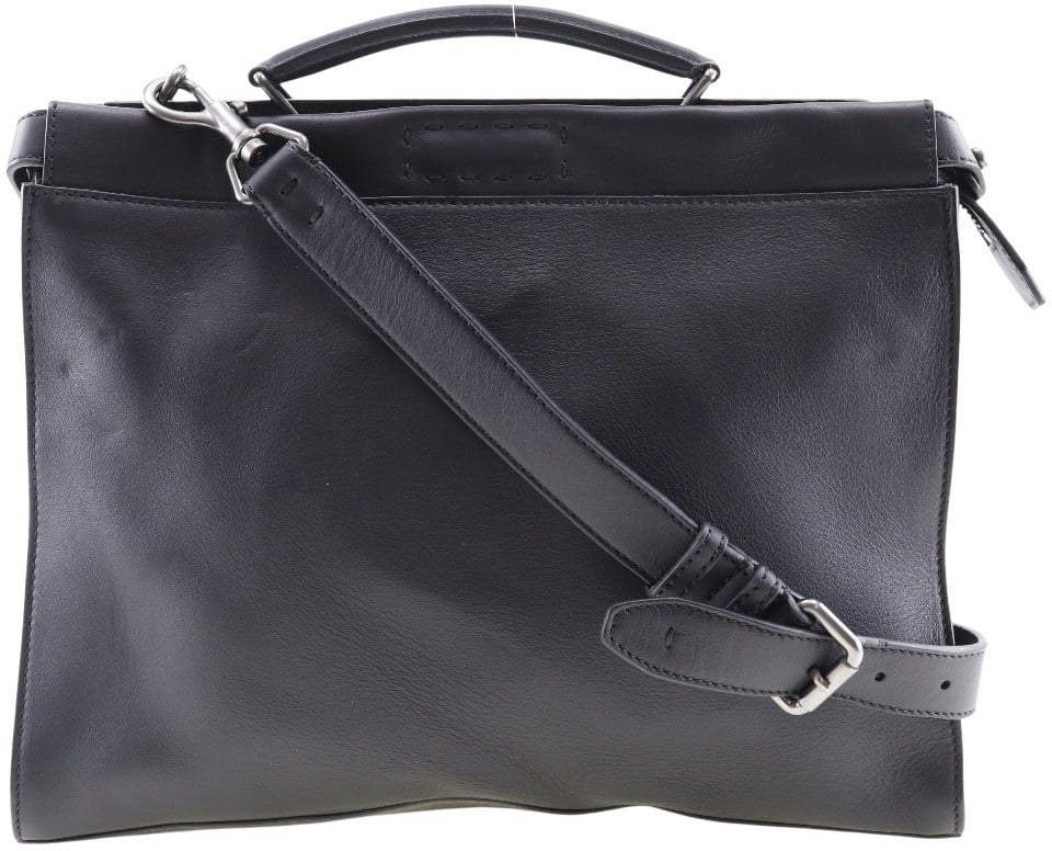 Fendi Fendi Peekaboo Iconic Fit Bag Leather Regular Zwart