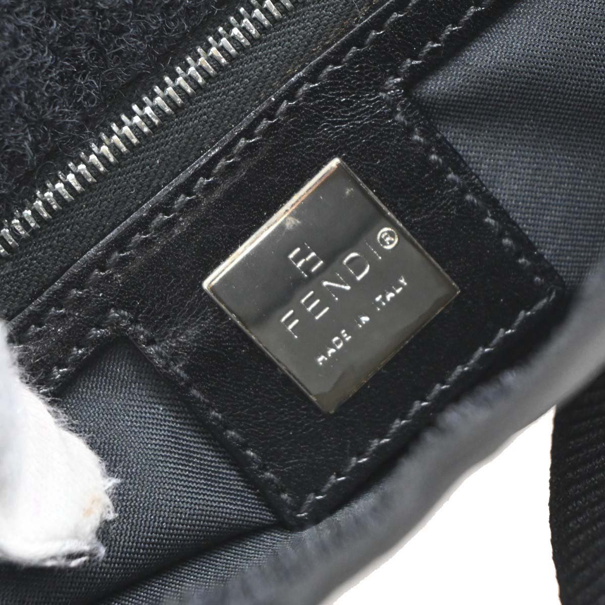 Fendi Logo Zucca Zucca Zwart