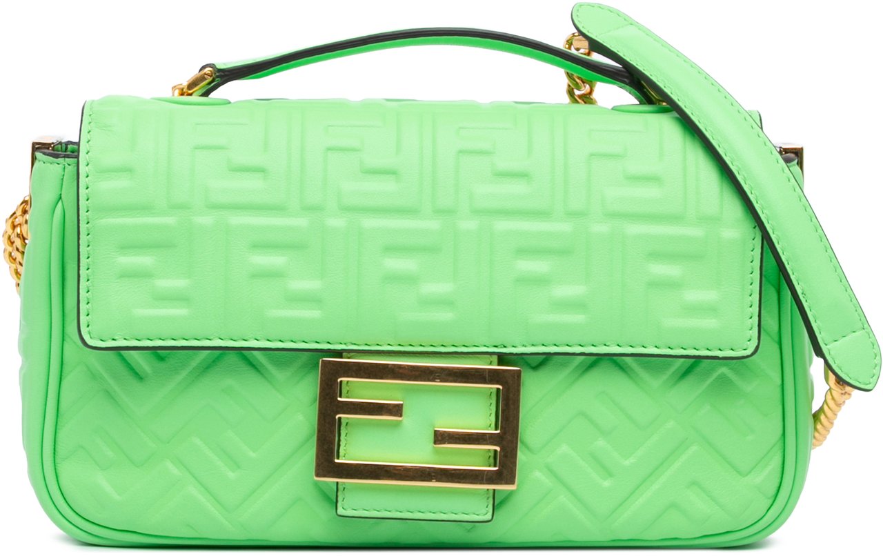 Fendi Zucca Embossed Leather Chain Midi Baguette Groen